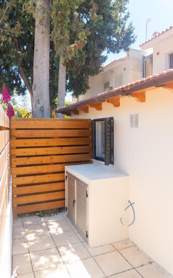 Apartamento Dub House 3 Paphos Exterior foto